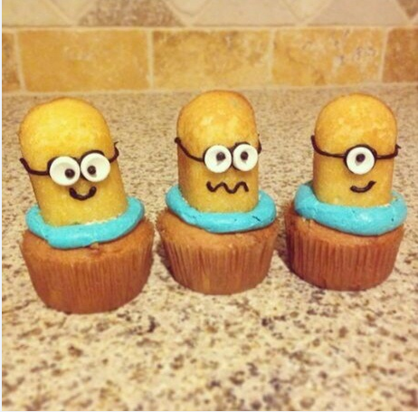 Minion Cupcakes made and photographed by Karen Morales