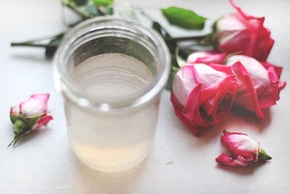 Rose water DIY