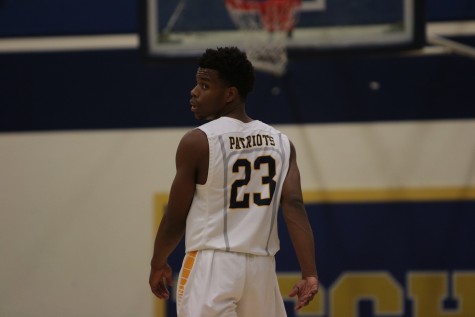 Birmingham Boys’ Varsity Basketball Battles Taft; George Washington Prep Up Next
