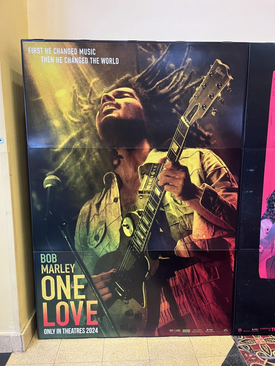 Bob Marley: One Love poster showing Kingsley Ben-Adir as Bob Marley (photo : Andrew Aguirre (12)) 